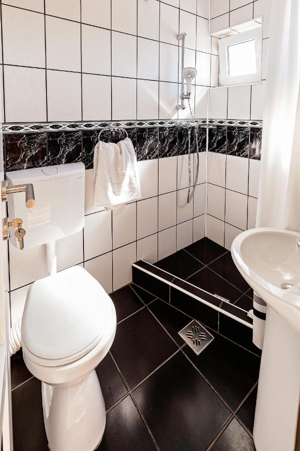 Vila Mosel Două Mai Zewnętrze zdjęcie